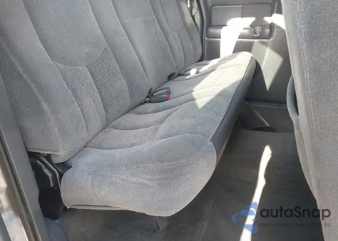 2004 Chevrolet Silverado 1500 Ls from USA, damaged, VIN 2GCEC19T441372080